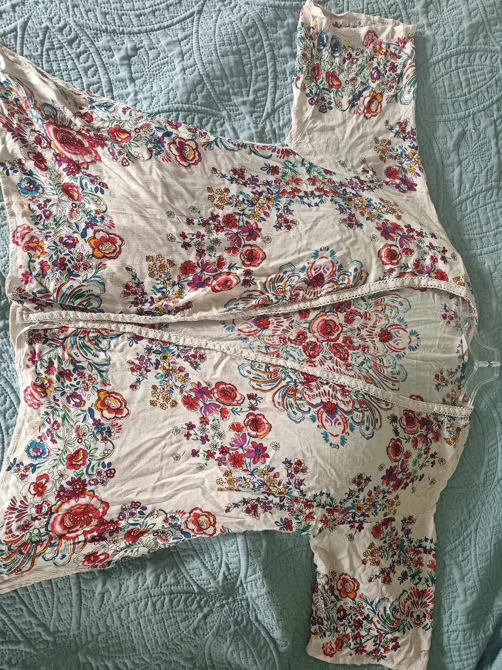 Bila Cream Floral Open Front Kimono with Multicolor Blooms - Picture 6 of 9